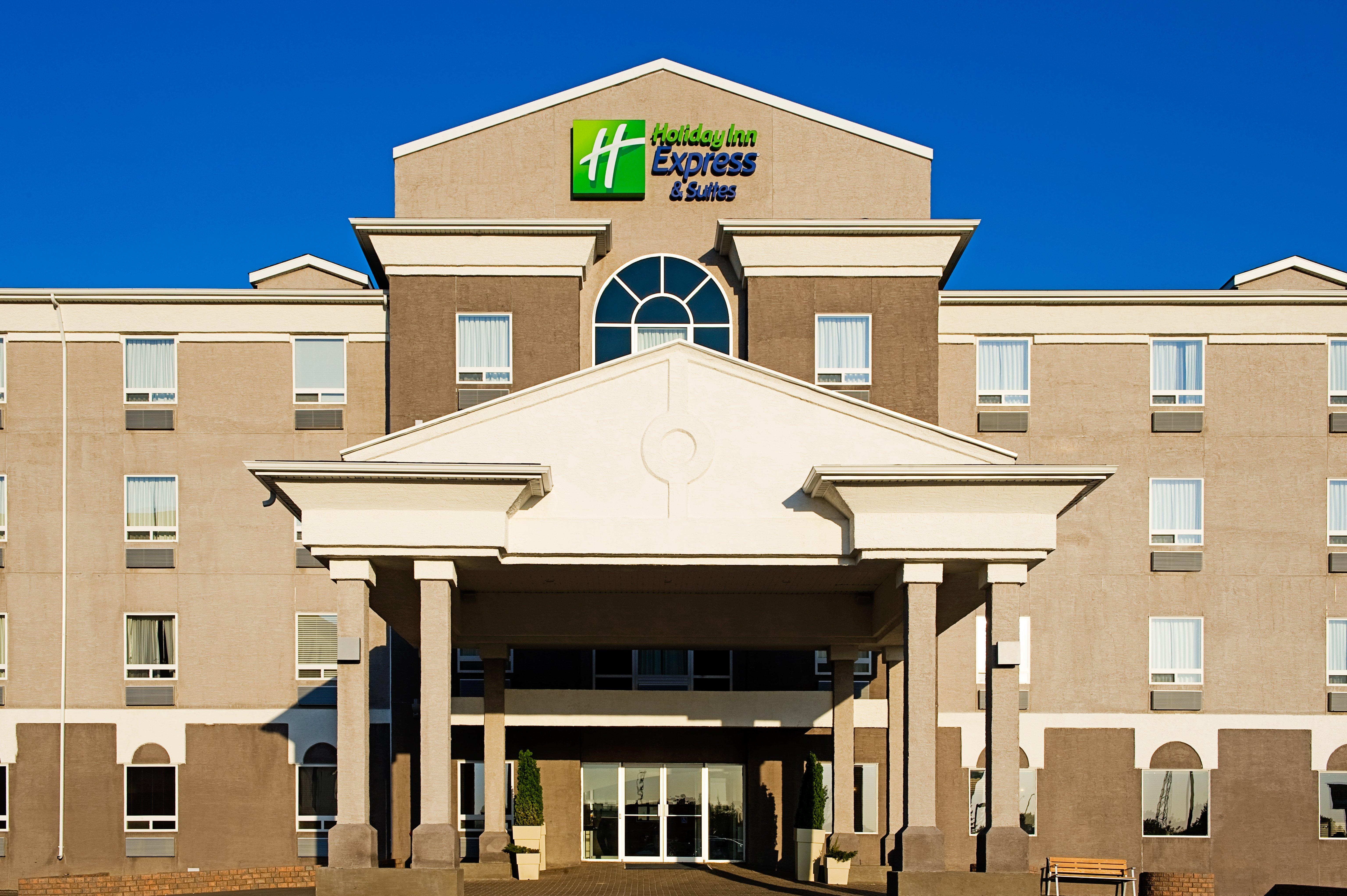 Holiday Inn Express & Suites-Regina-South By Ihg Экстерьер фото