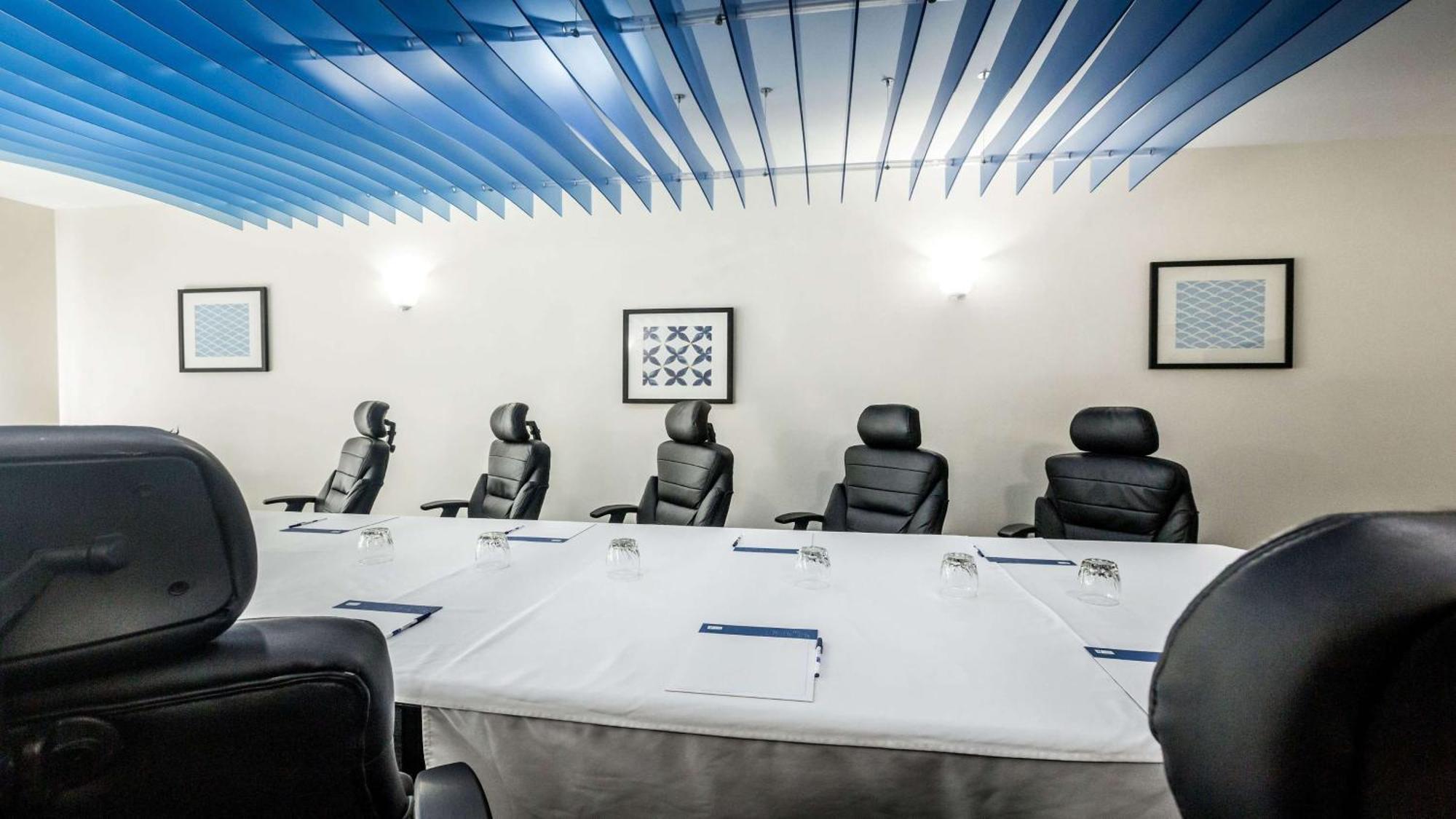 Holiday Inn Express & Suites-Regina-South By Ihg Экстерьер фото