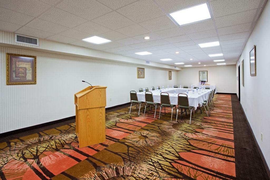 Holiday Inn Express & Suites-Regina-South By Ihg Экстерьер фото